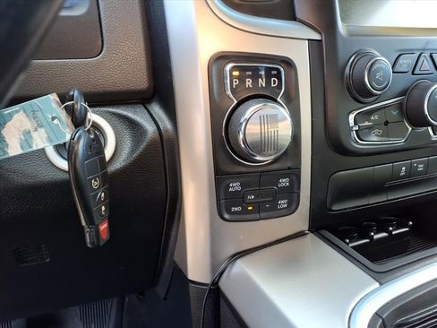 Used 2016 RAM 1500 Big Horn image 23