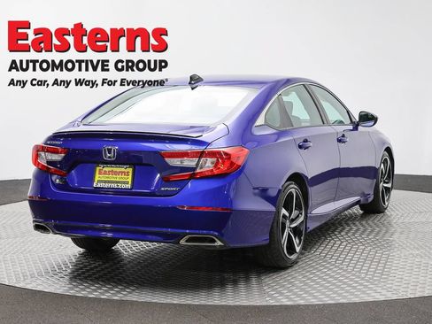 Used 2022 Honda Accord Sport image 5