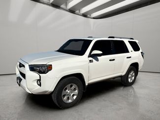Used 2019 Toyota 4Runner SR5 video 1