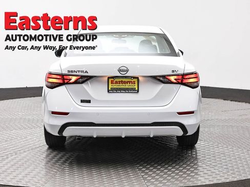 Used 2024 Nissan Sentra SV image 6