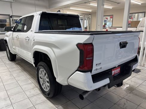 New 2026 Toyota Tacoma SR5 image 2