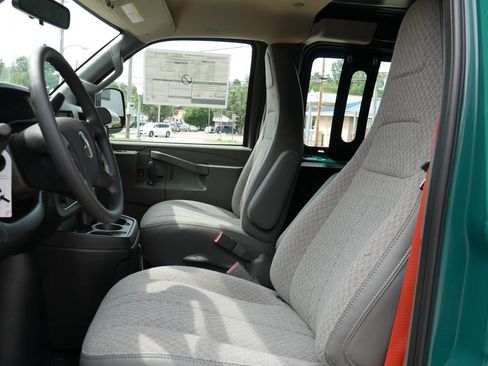 New 2026 Chevrolet Express 3500 w/ Driver Convenience Package RWD image 12