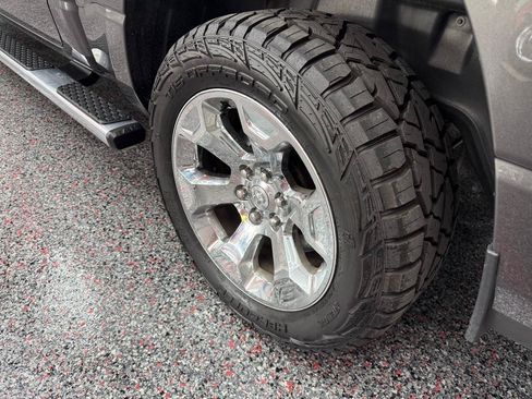 Used 2019 RAM 1500 Big Horn AWD/4WD image 9