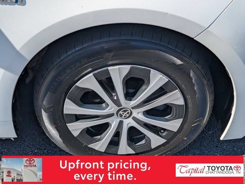 Used 2020 Toyota Corolla LE FWD image 23
