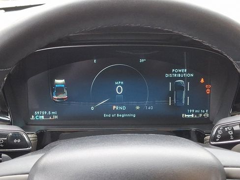 Used 2023 Lincoln Corsair AWD w/ Equipment Group 101A image 22