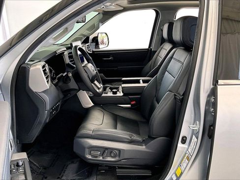 Used 2023 Toyota Tundra Limited image 18