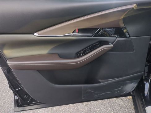 New 2025 MAZDA CX-30 AWD 2.5 S w/ Premium Package image 11