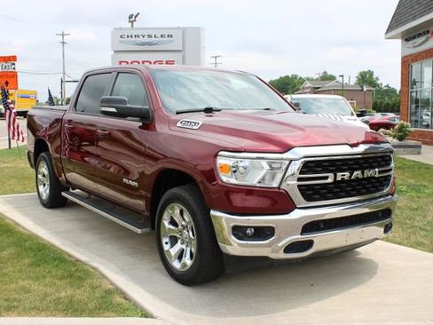Used 2022 RAM 1500 Big Horn AWD/4WD image 3