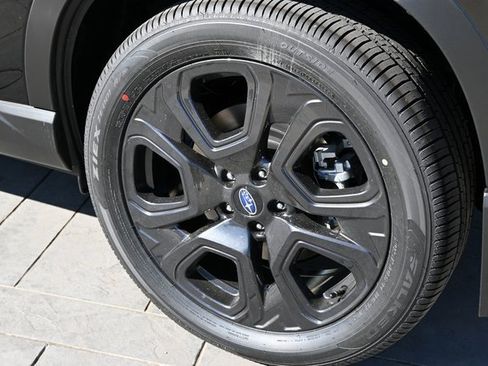 New 2025 Subaru Ascent Bronze Edition image 12