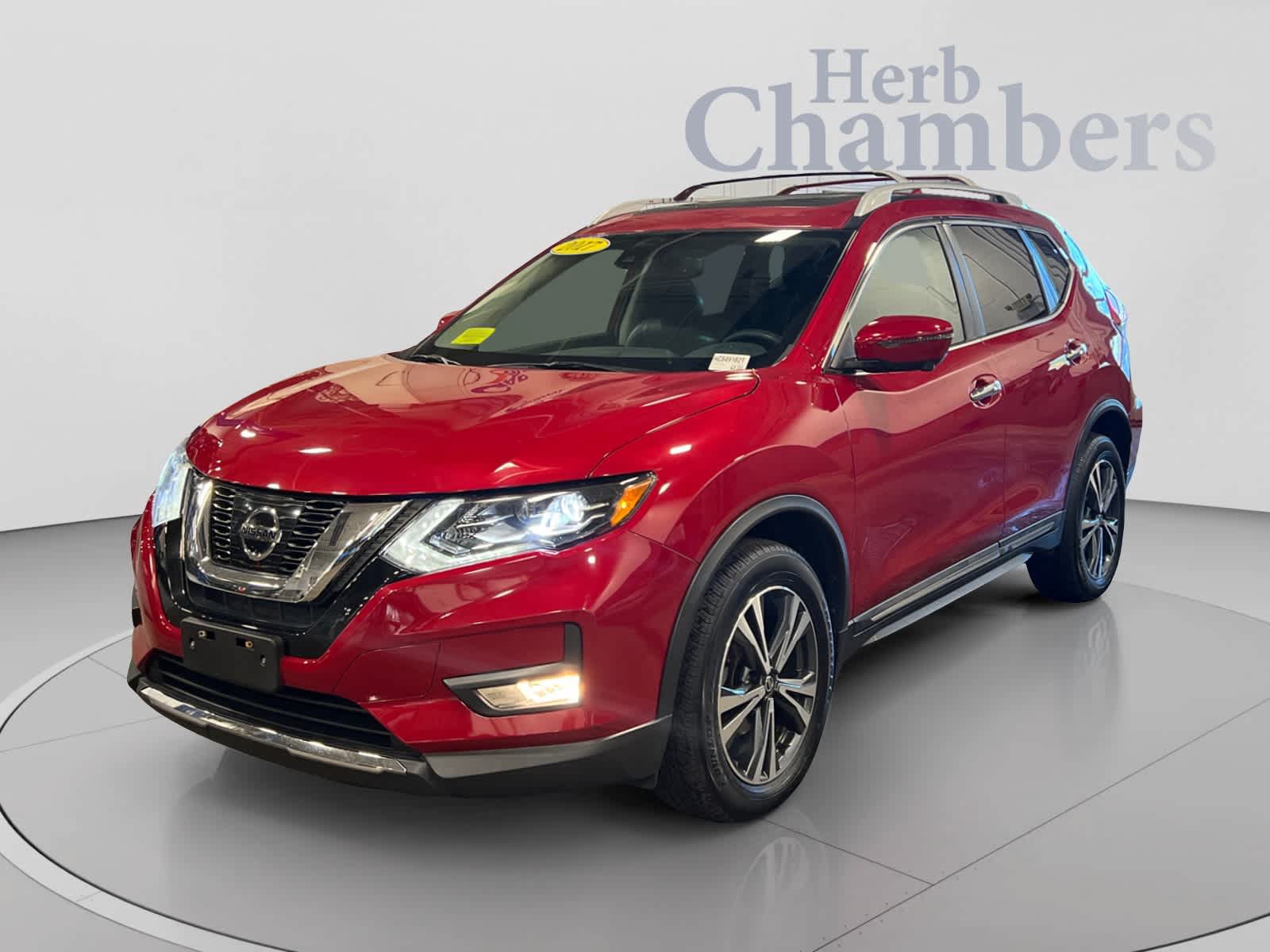 Used 2017 Nissan Rogue SL w/ SL Premium Package AWD/4WD image 4