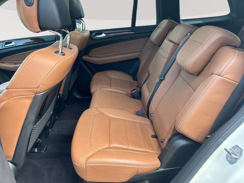 Used 2018 Mercedes-Benz GLS 450 4MATIC image 26
