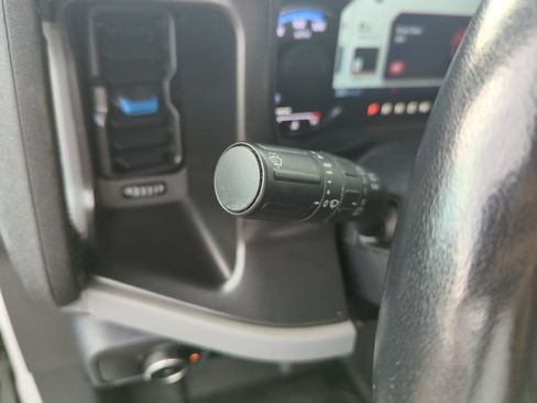 Used 2023 Ford Bronco Black Diamond AWD/4WD image 21