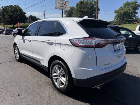 Used 2017 Ford Edge SEL w/ Equipment Group 201A AWD/4WD image 4