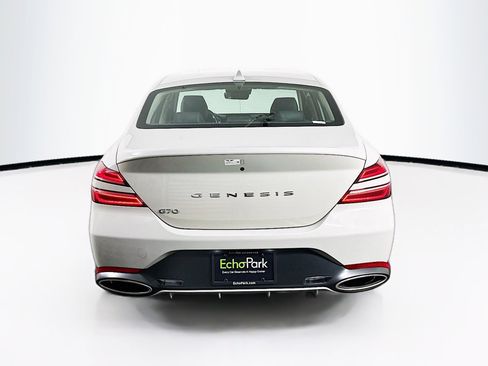 Used 2025 Genesis G70 2.5T image 7