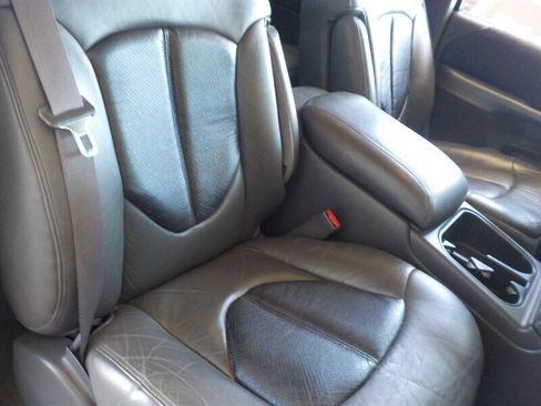 Used 2005 GMC Sierra 3500 SLE w/ Heavy-Duty Power Package image 40