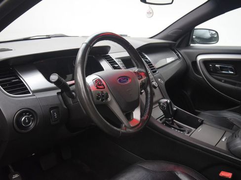 Used 2017 Ford Taurus SEL FWD image 12