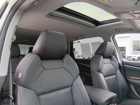 Used 2019 Acura MDX image 13