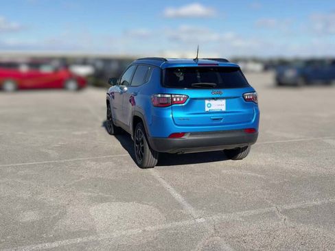 New 2026 Jeep Compass Latitude image 9