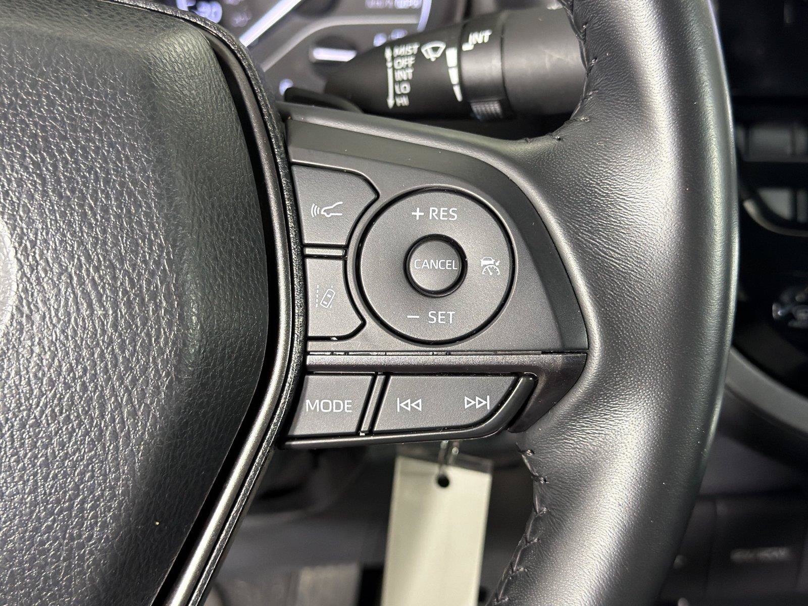 Used 2024 Toyota Camry SE FWD image 23