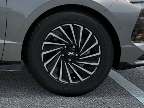 New 2026 Hyundai Sonata Limited FWD image 8