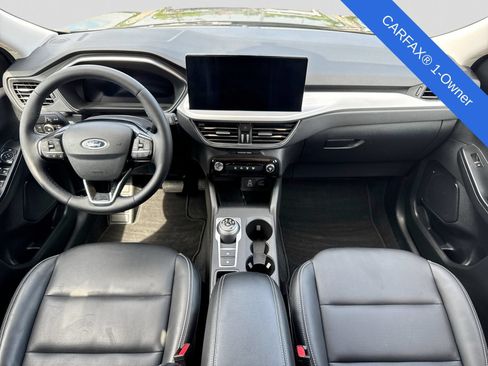 Used 2025 Ford Escape Platinum AWD/4WD image 18