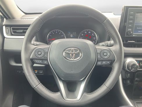 Used 2022 Toyota RAV4 XLE w/ Convenience Package AWD/4WD image 13