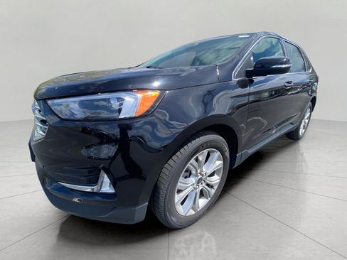 Used 2024 Ford Edge Titanium AWD/4WD image 7