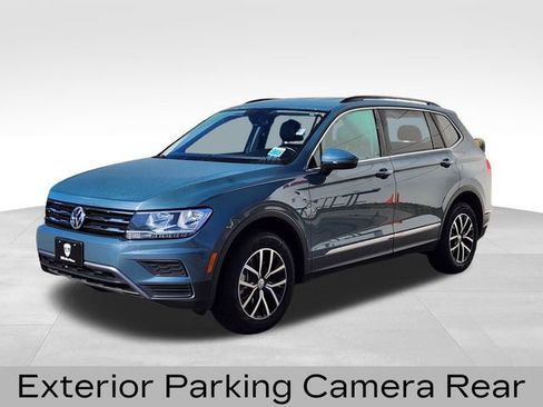 Used 2021 Volkswagen Tiguan SE image 5