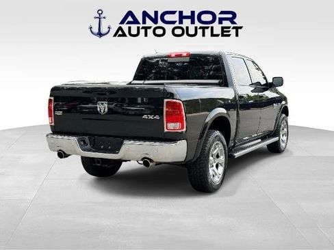 Used 2018 RAM 1500 Laramie w/ Convenience Group AWD/4WD image 8