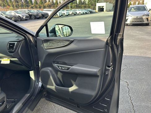 Certified 2025 Lexus NX 250 FWD w/ Towing Package (2000 Lbs) image 12