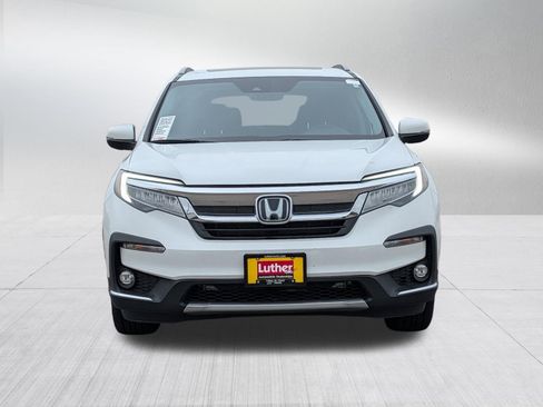 Used 2021 Honda Pilot Touring image 2