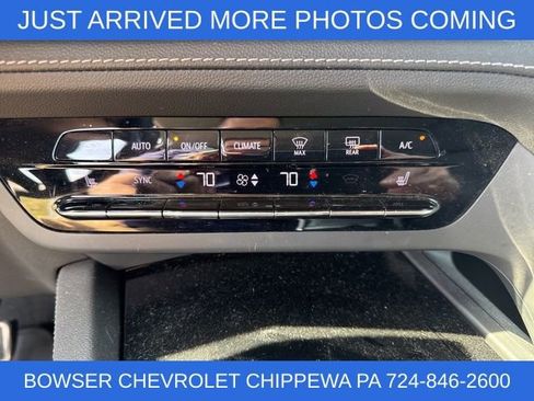 Used 2023 Buick Envision Preferred w/ Sport Touring Package image 8