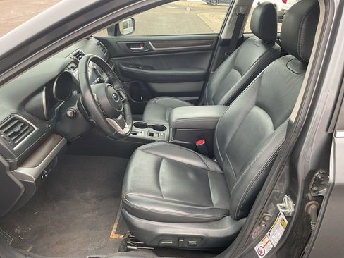 Used 2019 Subaru Legacy 3.6R Limited w/ Popular Package #2A AWD/4WD image 10