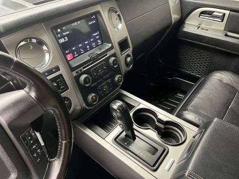 Used 2016 Ford Expedition EL XLT w/ Equipment Group 202A image 20