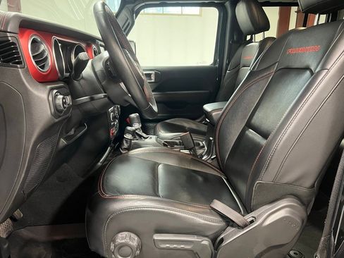 Used 2020 Jeep Gladiator Rubicon w/ Dual Top Group image 20