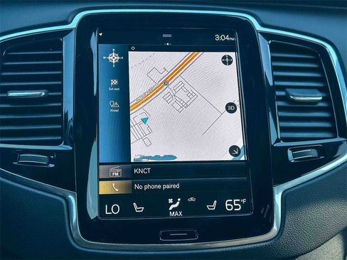 Used 2022 Volvo XC90 T6 Inscription w/ Lounge Package image 31