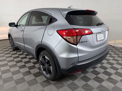 Used 2018 Honda HR-V EX image 3