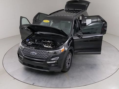 Certified 2024 Ford Explorer XLT w/ Equipment Group 202A AWD/4WD image 45