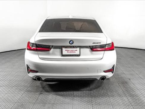 Used 2020 BMW 330i Sedan w/ Convenience Package image 7