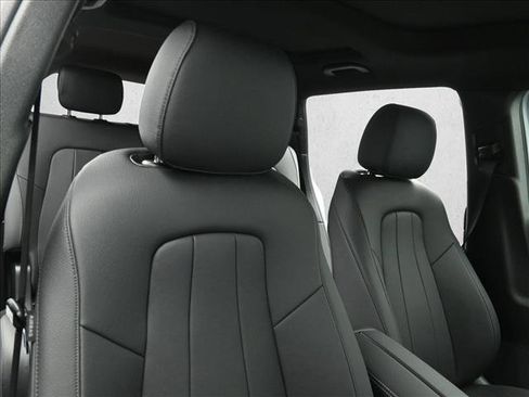 Certified 2026 Mercedes-Benz GLB 250 4MATIC image 28