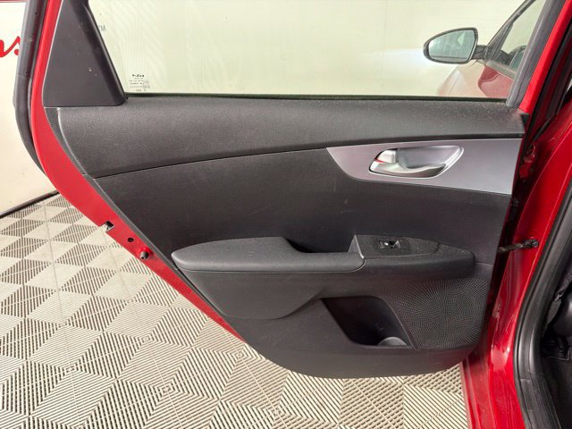 Used 2022 Kia Forte LXS w/ LXS Technology Package FWD image 27
