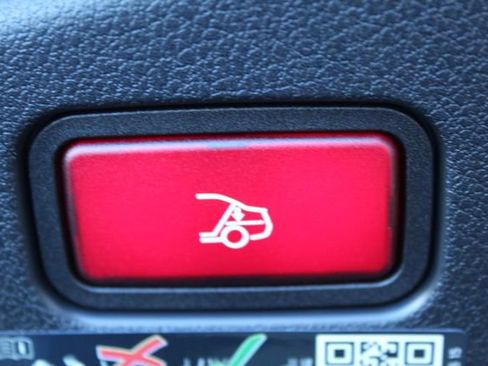 Used 2025 Mercedes-Benz CLE 53 AMG 4MATIC Cabriolet image 24