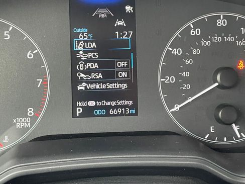 Used 2024 Toyota Corolla LE image 38