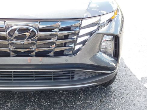 Used 2022 Hyundai Tucson Limited w/ Cargo Package AWD/4WD image 9