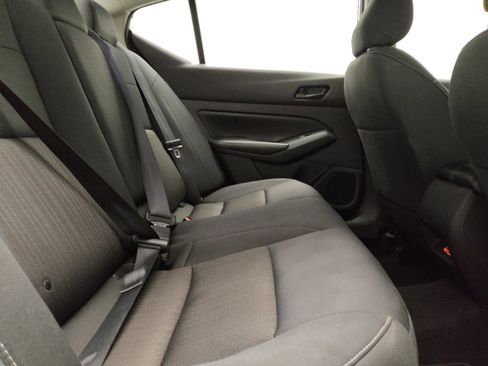 Used 2024 Nissan Altima 2.5 SV FWD image 19