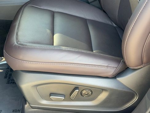 New 2026 Ford Explorer Platinum w/ LUX Leather Package image 29