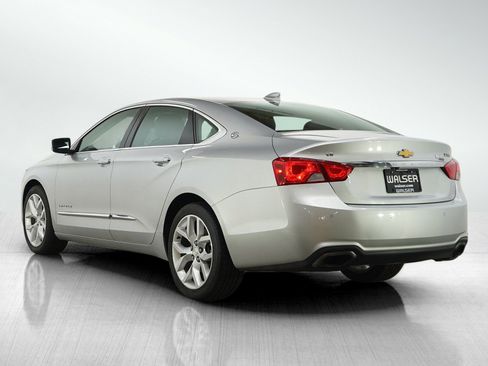 Used 2018 Chevrolet Impala Premier FWD image 3