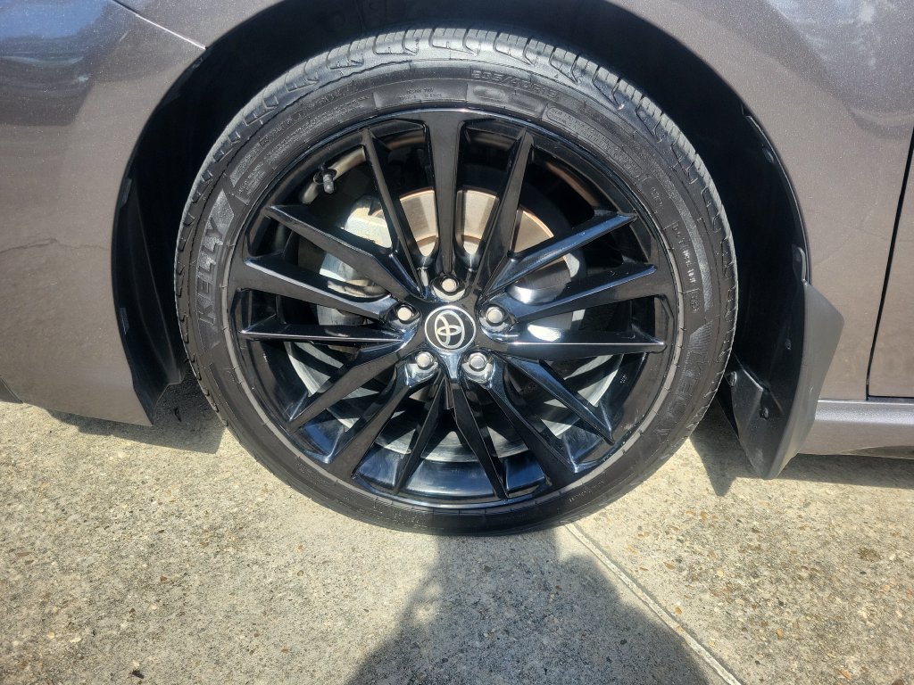 Certified 2021 Toyota Camry XSE FWD image 33