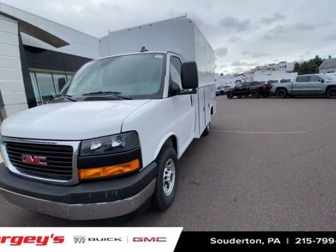New 2025 GMC Savana 3500 Work Van w/ Power Convenience Package image 3