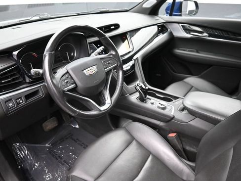Used 2023 Cadillac XT6 Premium Luxury AWD/4WD image 19